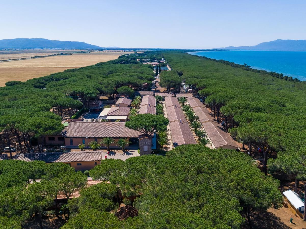Golfo di Maremma Village Albinia Esterno foto